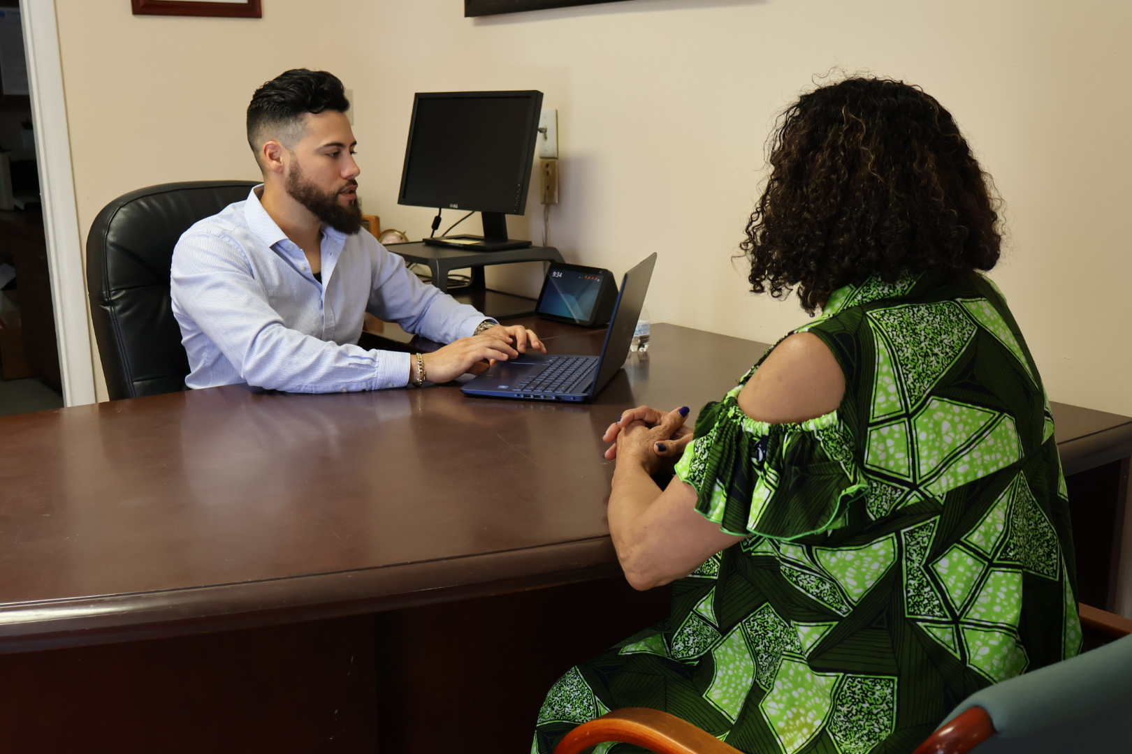 A&E Insurance Agency agent consulting with a client